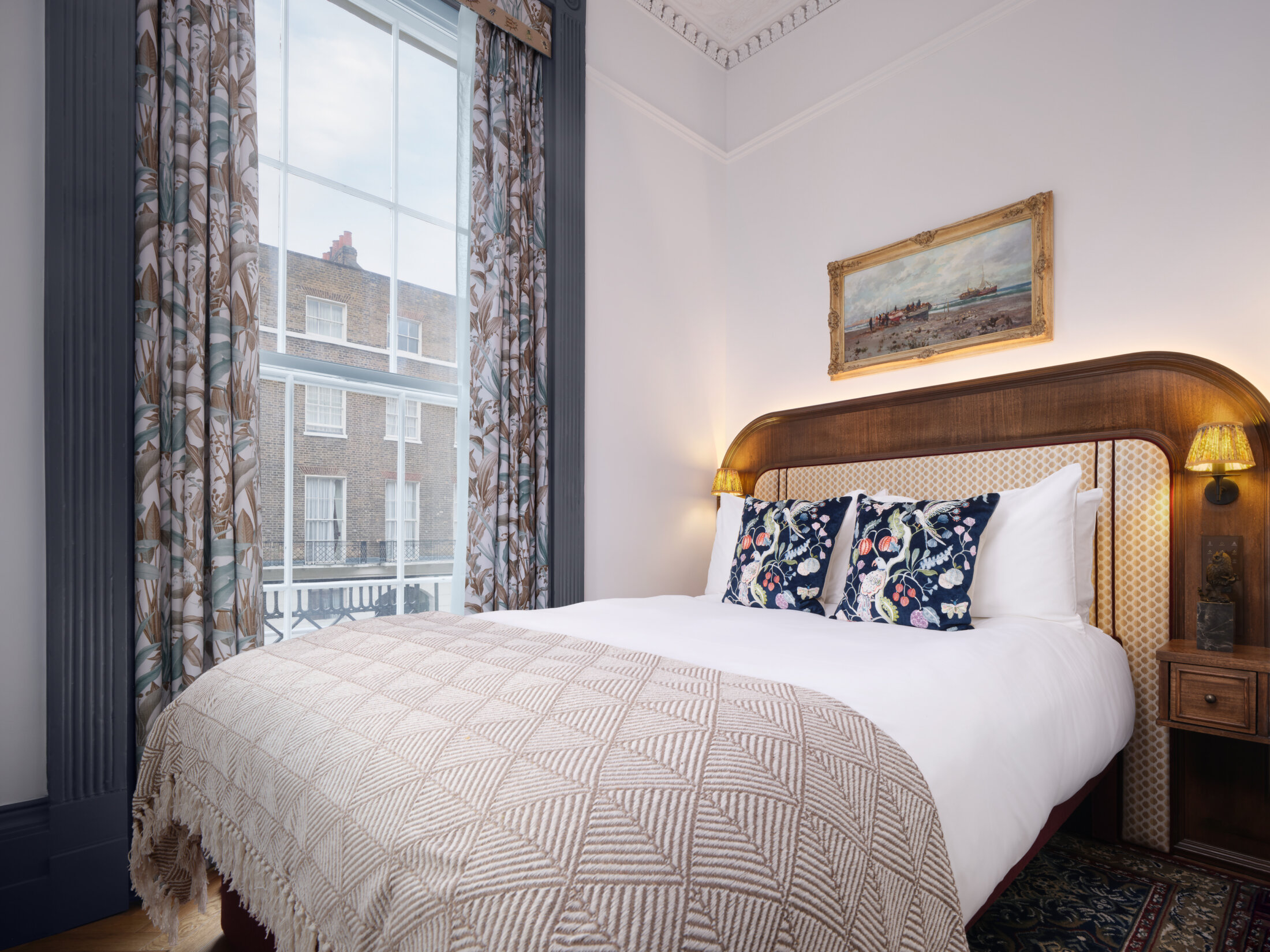 deluxe hotel bedroom at bertrand's townhouse